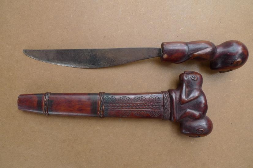 BATAK DAGGER 14.2/360mm KNIFE Wood Figure Statue Weapon Sword Tribal Artifact