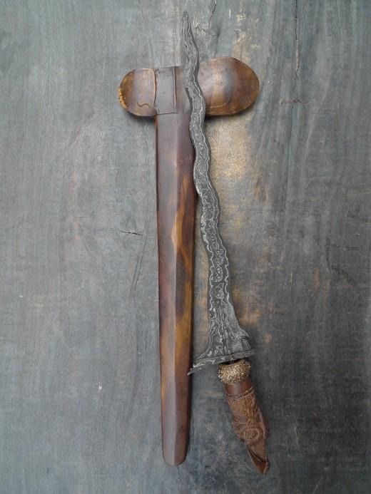 OLD KERIS GARUDA BALI Balinese Weapon Knife Blade Dagger Sword Arms Hindu God