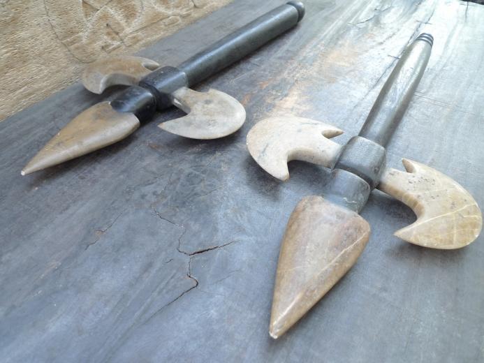 KAPAK JAWA OLD PRIMITIVE AXE AX AXES WEAPON Hindu Indonesia Stone Blade Knife