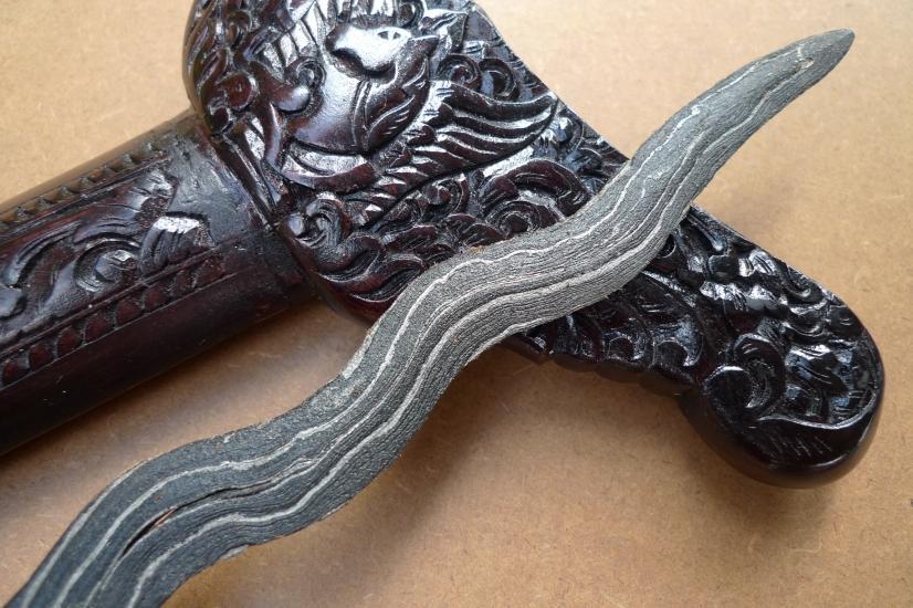 E.) KRIS Gabilan Madura 11 Luk BLACK MAGIC (Pamor ADEQ) Knife Weapon Sword Keris