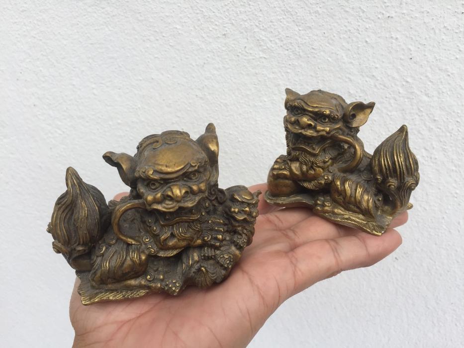 FENG SHUI (One Pair) SHI SHI FU FOO DOG Chinese Guardian Lions Office Paperweight