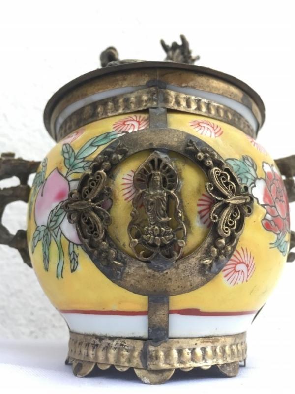 ONE PAIR BUDDHIST Feng Shui Box Ceramic Brass Dragon Foo Dog