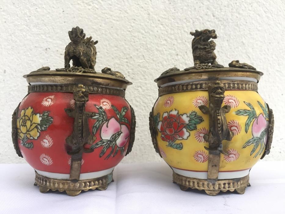 ONE PAIR BUDDHIST Feng Shui Box Ceramic Brass Dragon Foo Dog