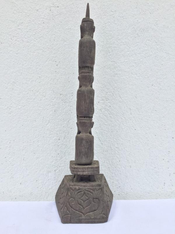 THREE MAN RITUAL POLE Dayak Bahau Guardian Figure Icon Sculpture Artifact Borneo