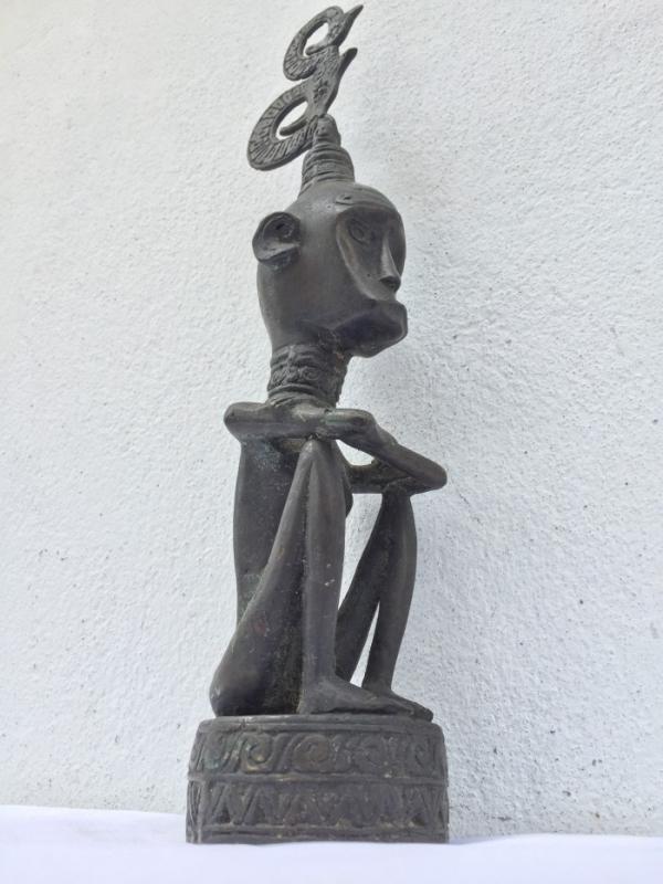 RAJA TANIMBAR 360mm Brass Statue Old Aged Royal Figure Sculpture