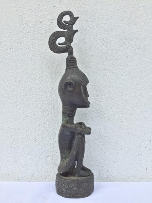 RAJA TANIMBAR 360mm Brass Statue Old Aged Royal Figure Sculpture