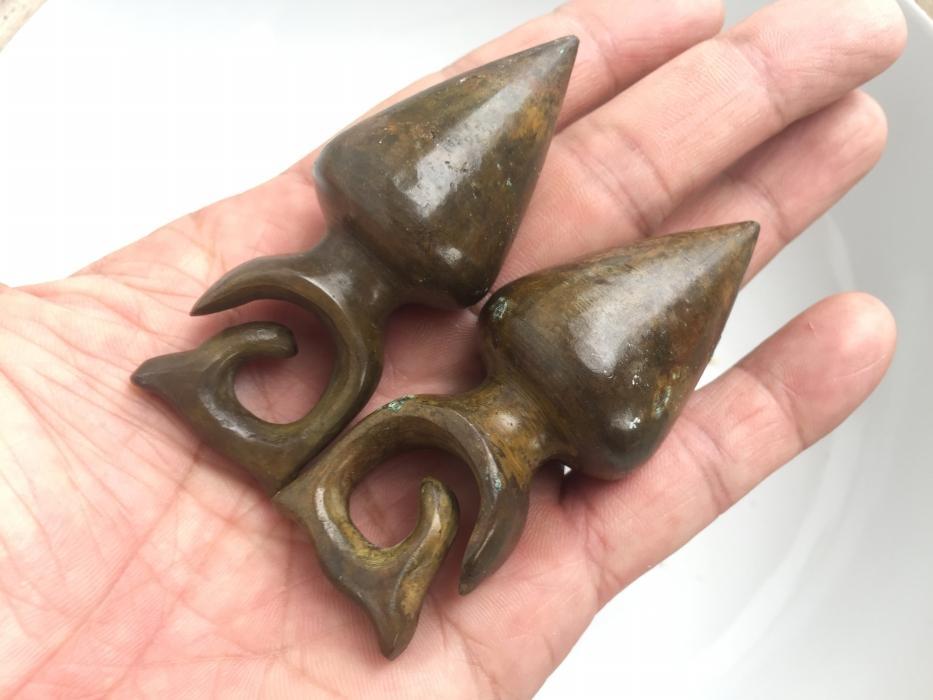 BODY PIERCING & TATTOO 380g HEAVY ANTIQUE EARRING Native Art Jewel Brass Jewelry
