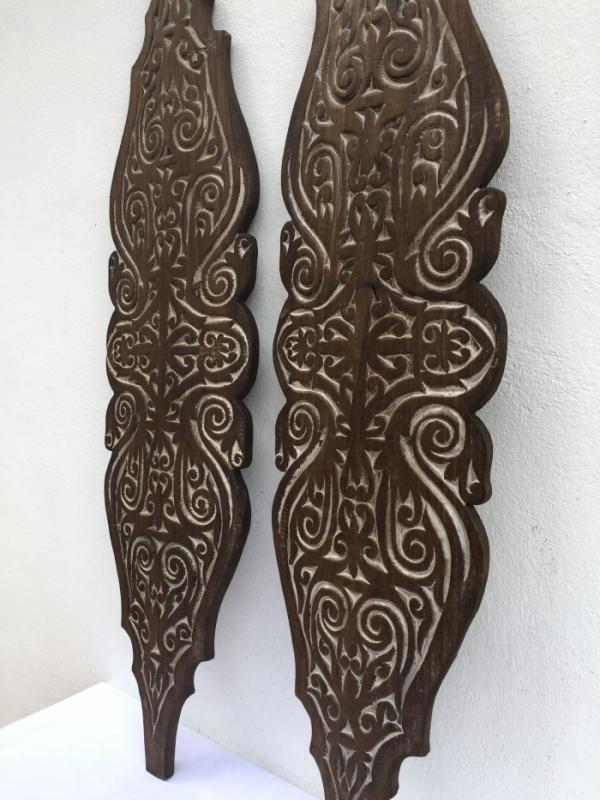 ONE PAIR Carved Wooden Shield Tribal Native Head hunter Tribe Borneo Dayak ARMOR