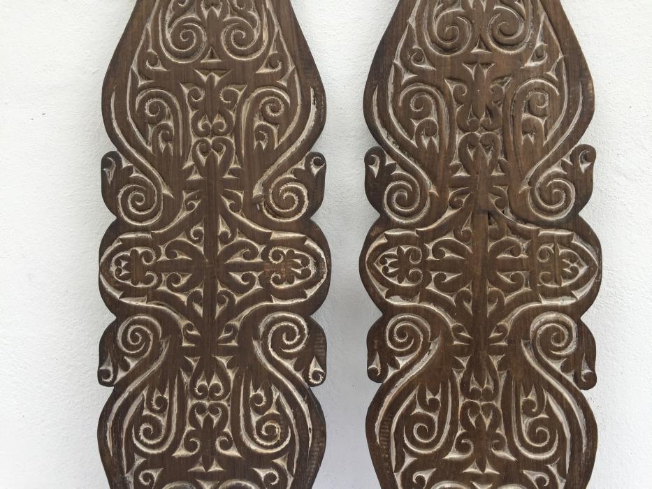 ONE PAIR Carved Wooden Shield Tribal Native Head hunter Tribe Borneo Dayak ARMOR