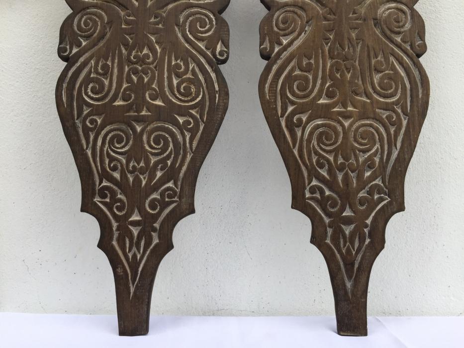 ONE PAIR Carved Wooden Shield Tribal Native Head hunter Tribe Borneo Dayak ARMOR