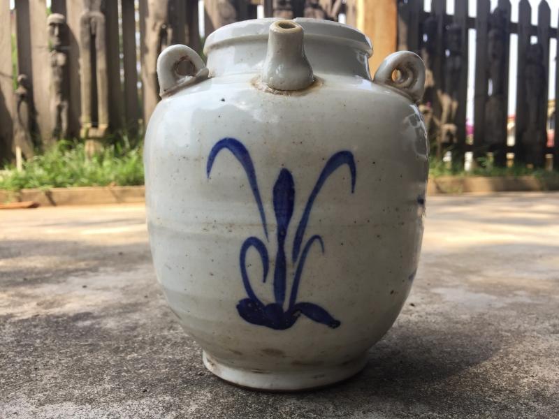 GLAZED WHITE 180mm ANTIQUE Pitcher Wine Liquor Ceramic Porcelain Bar Alcohol Pub Deco