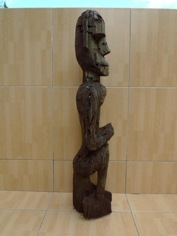 200-300 YEARS ERODED STATUE Bahau Dayak Weathered Primitive Ironwood Figure