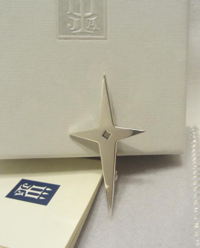 JAMES AVERY STERLING Silver SHINING STAR CROSS Pin BROOCH retired