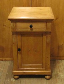 Pine Bedside Cabinet
