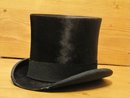 Beaver Top Hat & Leather Hat Box
