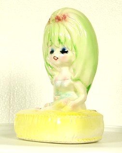 CERAMIC VANITY LIPSTICK HOLDER