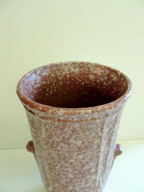 Robinson-Ransbottom Pottery Vase