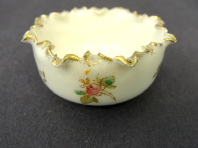Willets Belleek Salt Dips