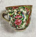 Early 19th Century China Porcelain Rose Medallion Tea Cup 1875