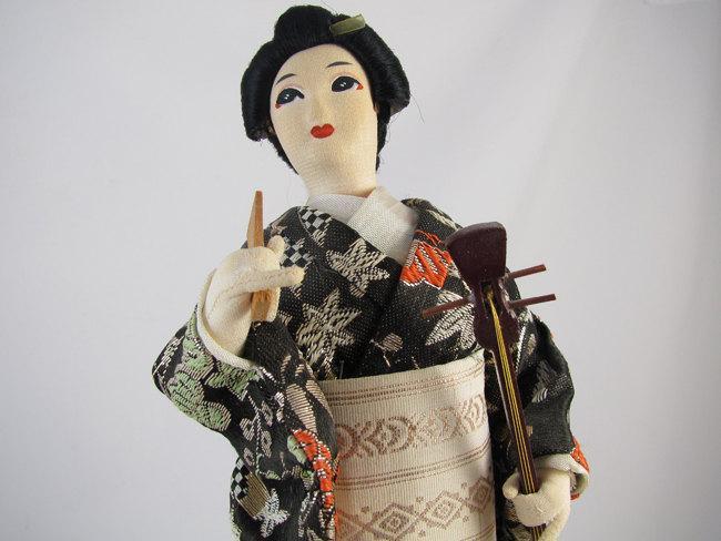 Vintage mid century silk cloth Japanese Geisha doll / 11 inch / Asian / Oriental / Japan / lute / obi / kimono / figurine