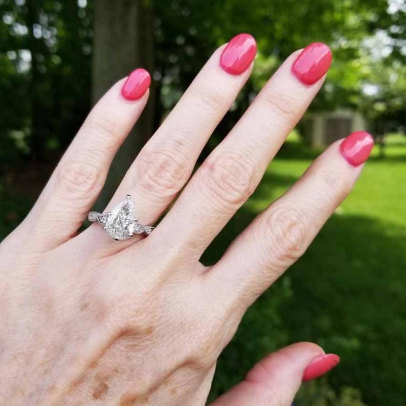 Modern estate diamond engagement ring 14k white gold, platinum head, pear shape 1.91 carat, 82 diamond mounting, 2.75 cttw, GIA cert, SI2/G