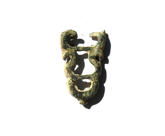 A bronze medieval sword scabbard chape - Europe - XIII Century