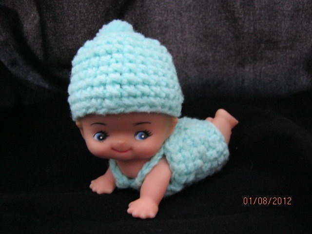 1960.s crawling kewpie