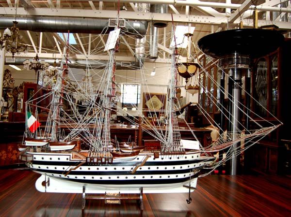 83.5512 19th C. Model of an Italian Galleon