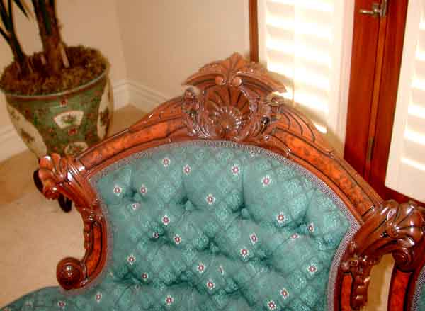2632 Oversize 5-Pc. Rosewood Parlor Suite by John Jelliff c. 1860