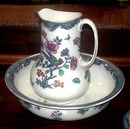 83.5793 American Wash Set with Birds and Floral Patterns.