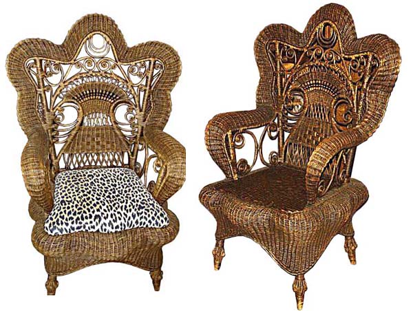 5878 Large Oval Wicker Table & 8 Armchairs c. 1920