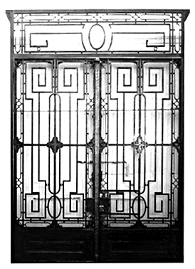 65.5901 Pair of Wrought Iron Doors with Strong Geometric Composition