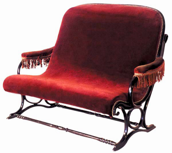 38.2312 Rare Thonet Bentwood Settee & Matching Chair