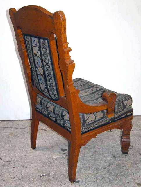 30.6139 Set of 8 Antique Carved American Quartersawn Oak Armchairs