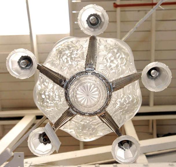 6833 Art Deco 5-Tulip Chandelier