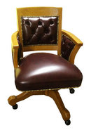 31.6508 Oak Swivel Chair in Burgundy Leather