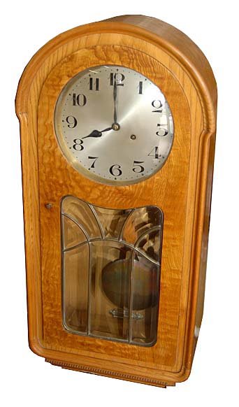 63.6629 Walnut & Burl Antique Wall Clock