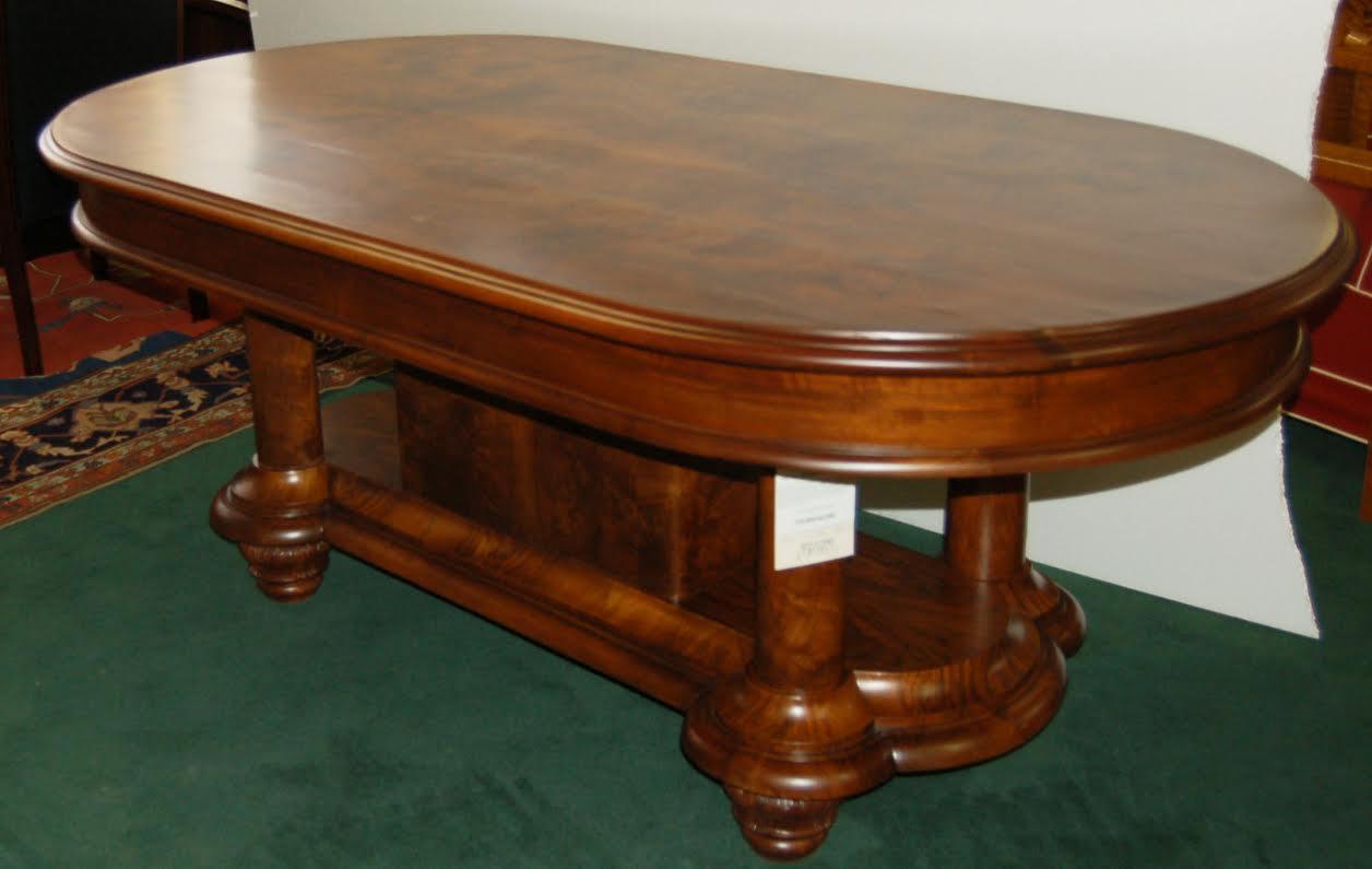 11.4562 Burled Walnut Rectangular Table with Curved Edges
