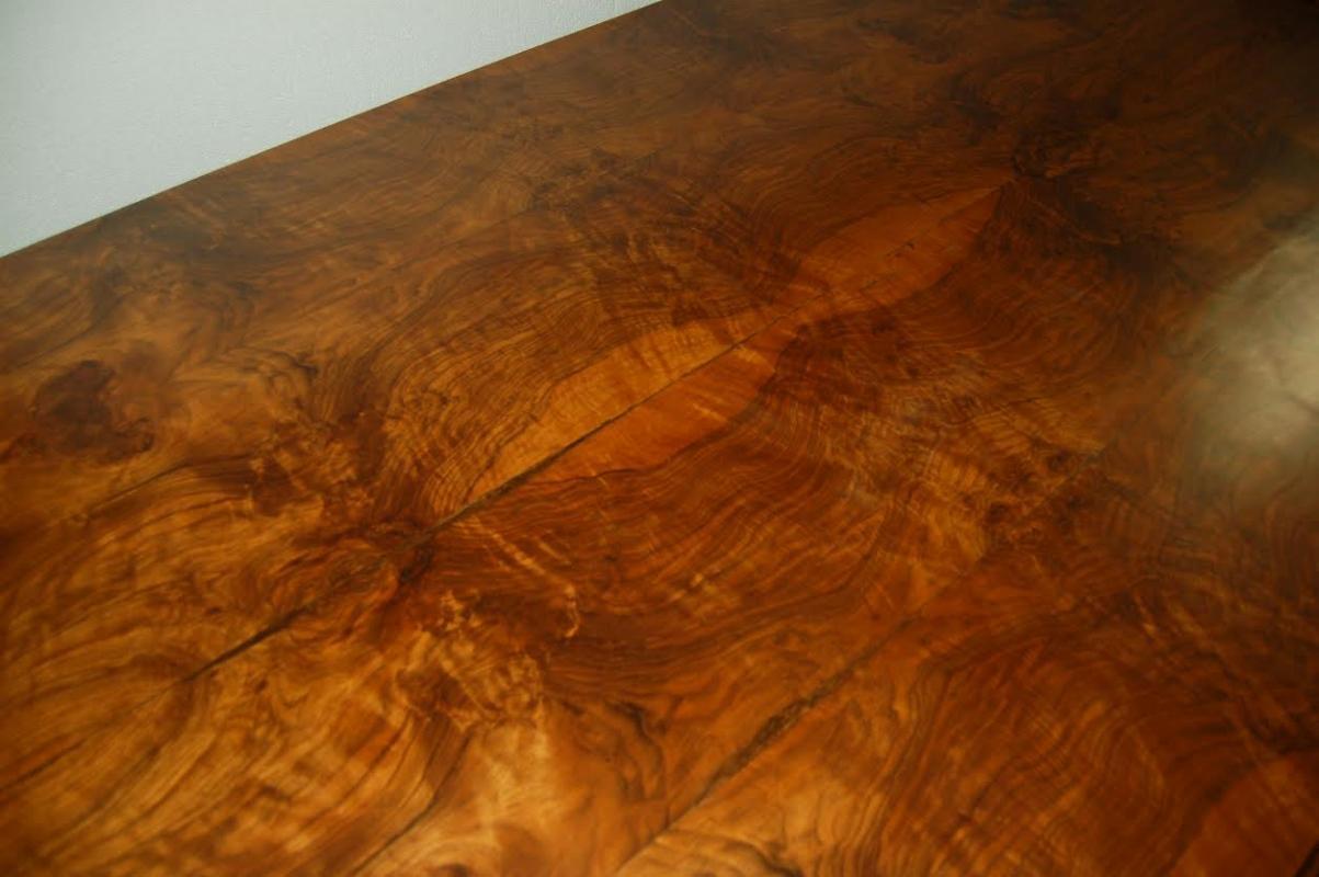11.4562 Burled Walnut Rectangular Table with Curved Edges