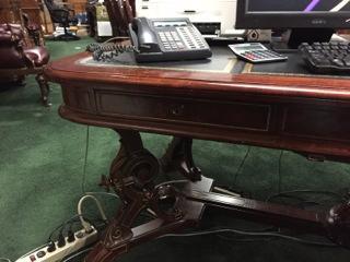 12.7210 19th C. American Victorian Library Table