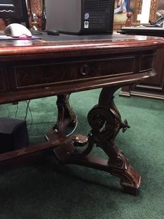 12.7210 19th C. American Victorian Library Table
