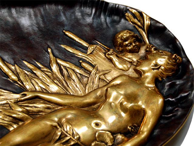 6803 Bronze Plate with Laying Lady