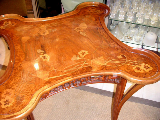 6815 Inlaid Art Nouveau Table