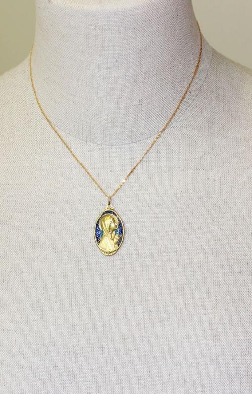 Vintage 18 K Gold Plique-à-Jour Virgin Mary Large Pendant Medal 1934 - Pristine and Unique