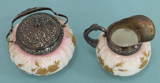 Mount Washington Victorian sugar and creamer