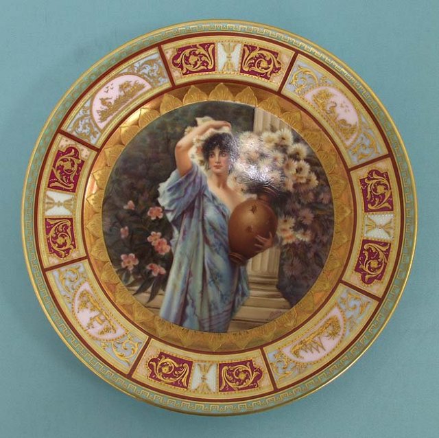 Rudelstadt Chrysanthemum portrait plate