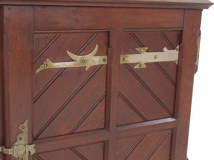 Walnut Victorian Humidor