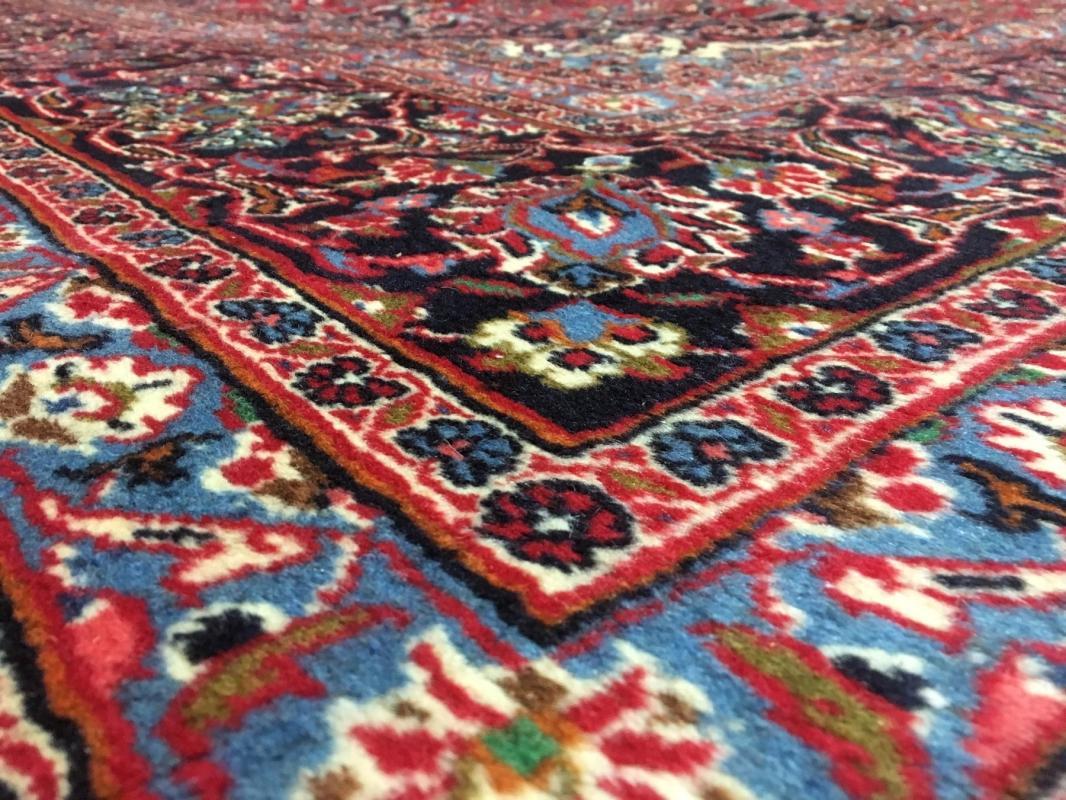 Vintage Handmade Kashan Red Wool Oriental Rug 10'1 x 12'11