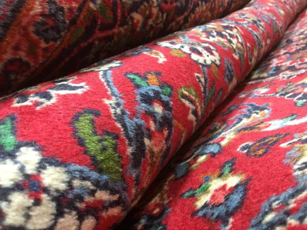 Vintage Handmade Kashan Red Wool Oriental Rug 10'1 x 12'11