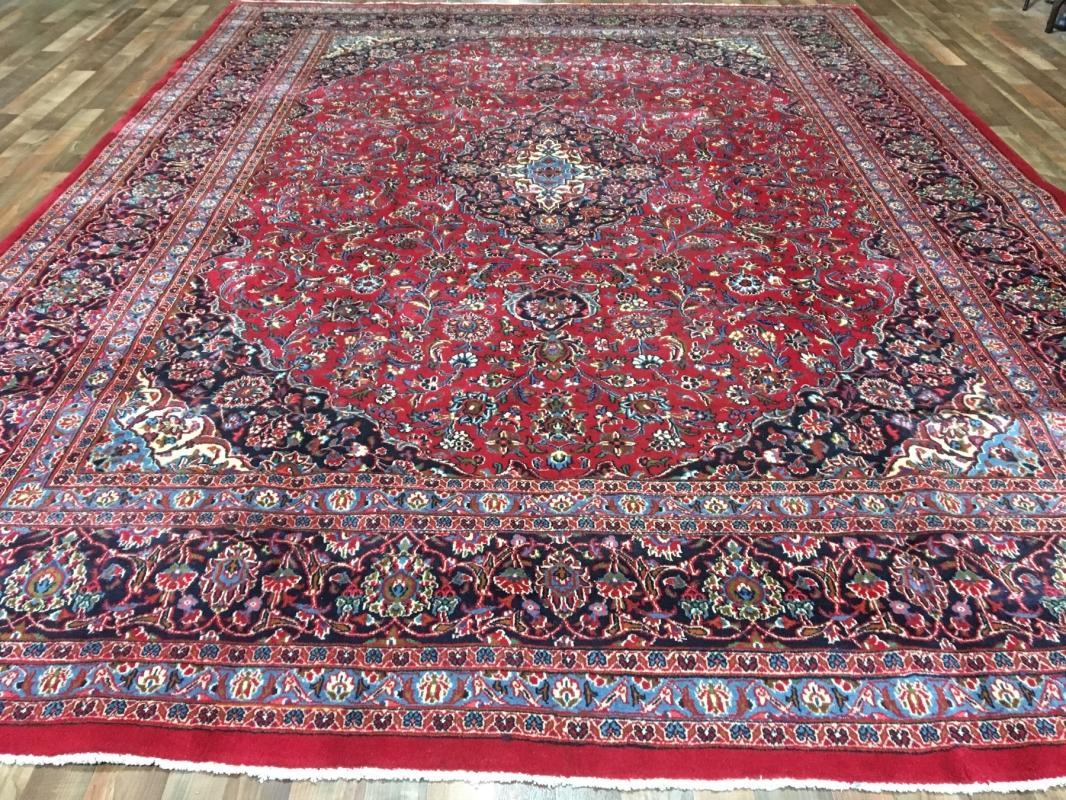 Vintage Handmade Kashan Red Wool Oriental Rug 10'1 x 12'11